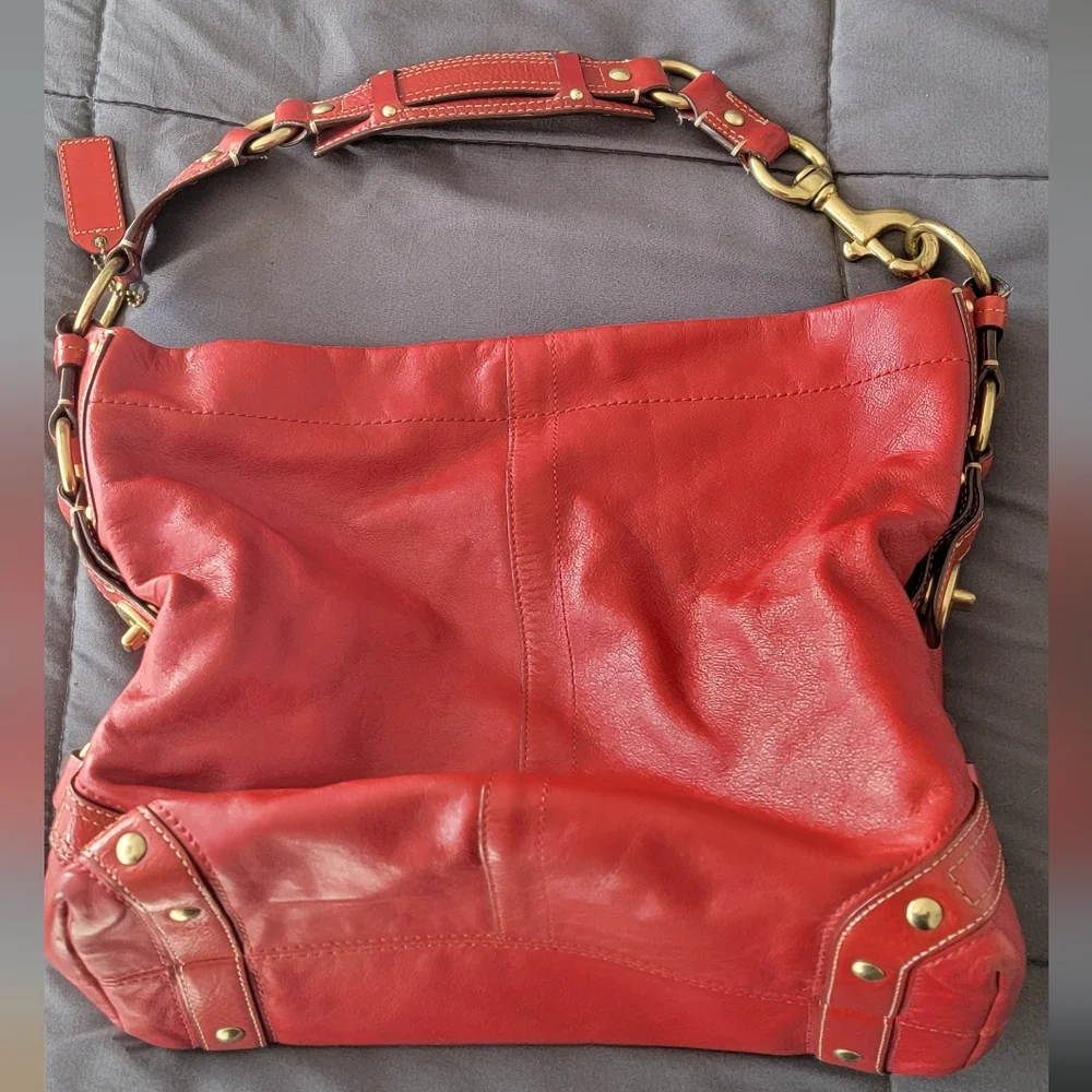 Large Coach Cowhide Leathet Bag